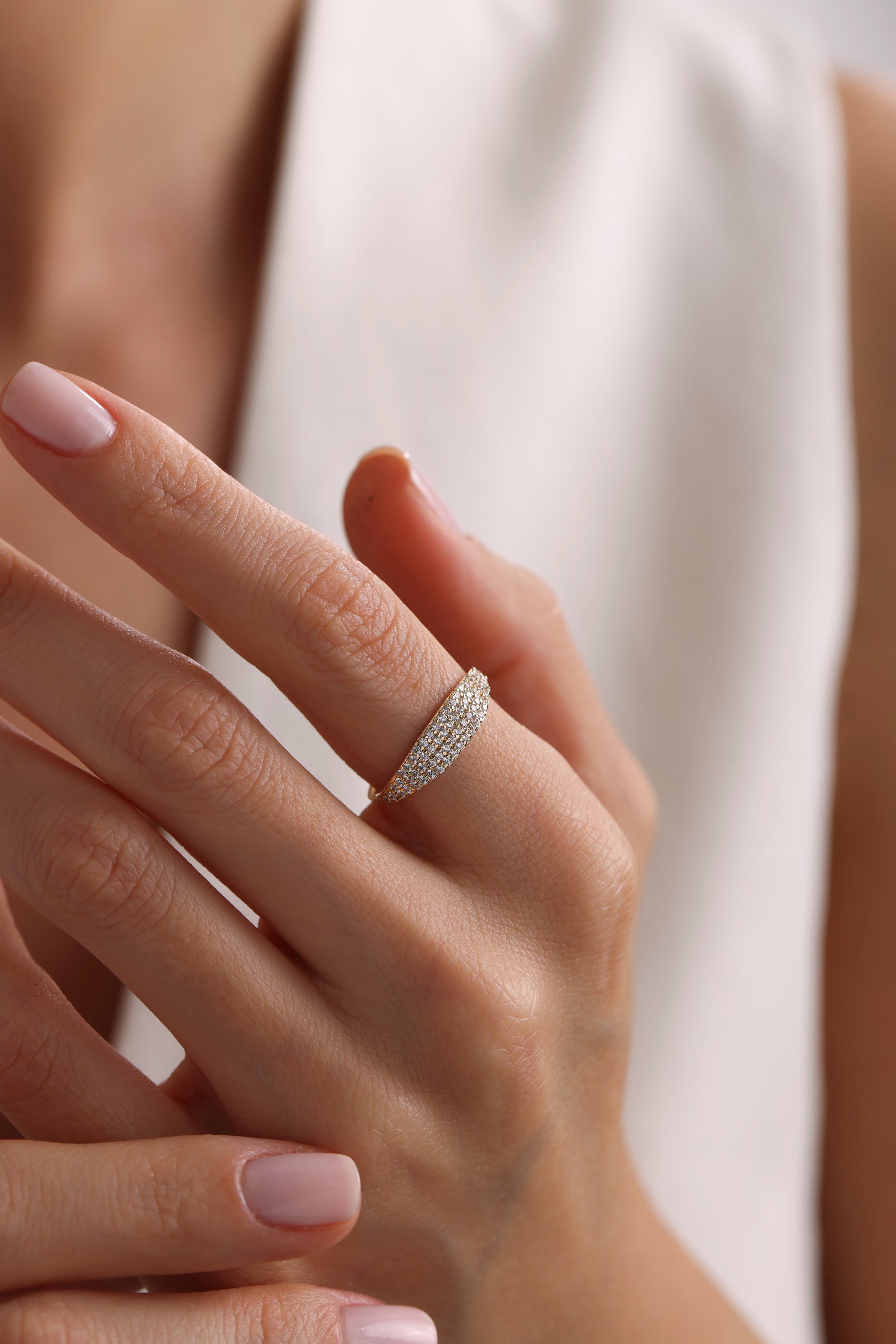 14k Gold Star Serenade Ring