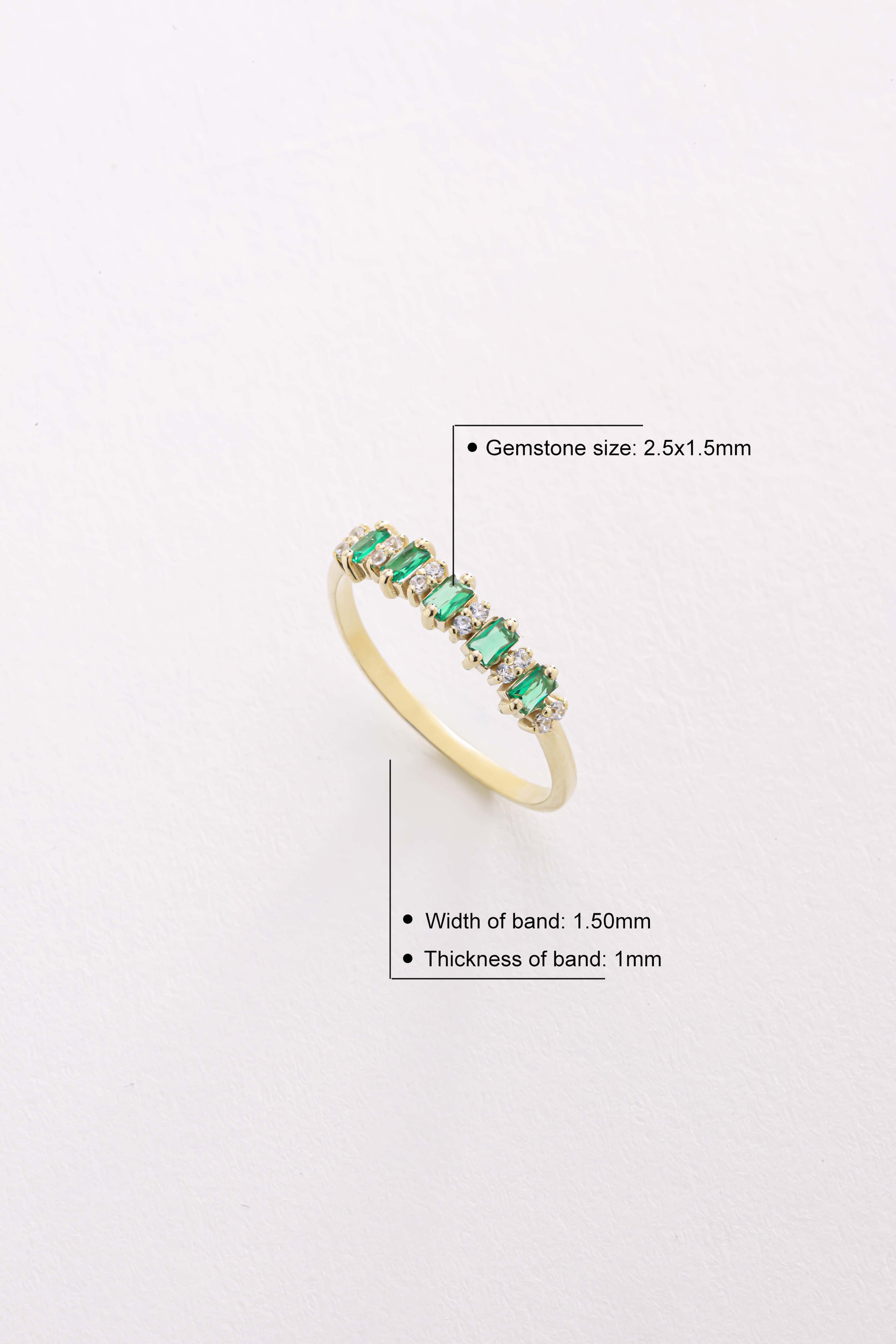 14k Gold Emerald Baguette Ring
