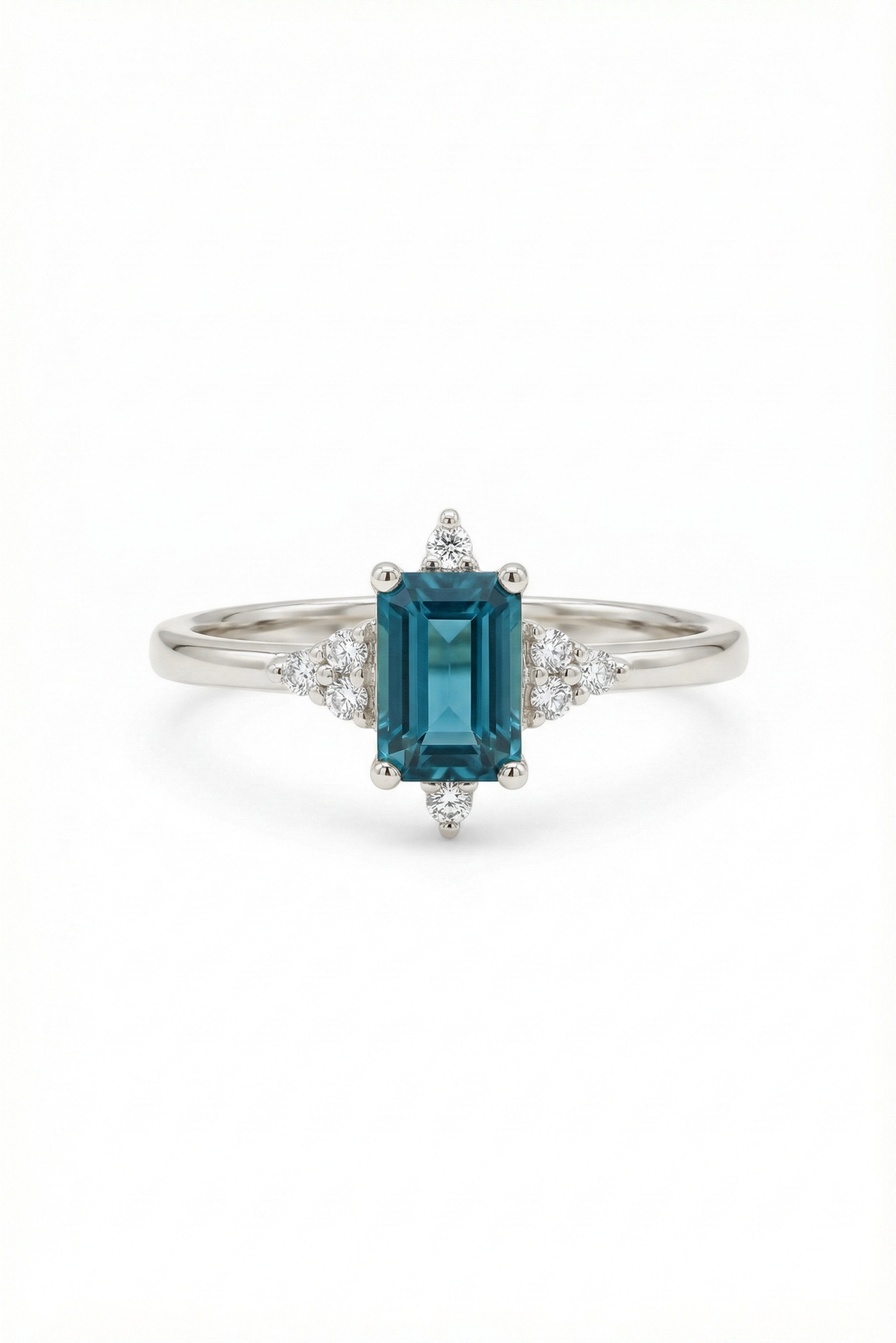 14k Gold Elegant London Topaz Ring