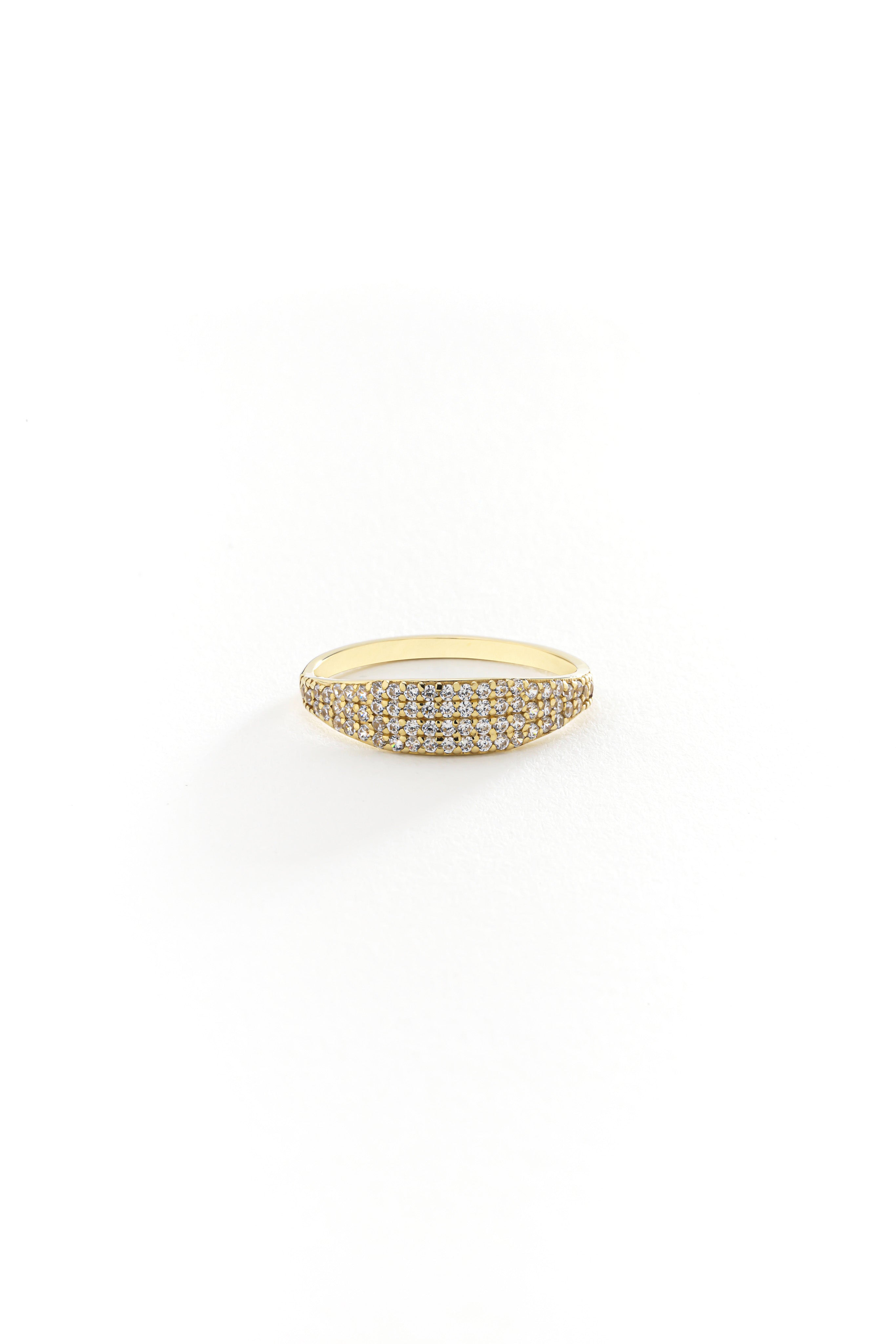 14k Gold Star Serenade Ring