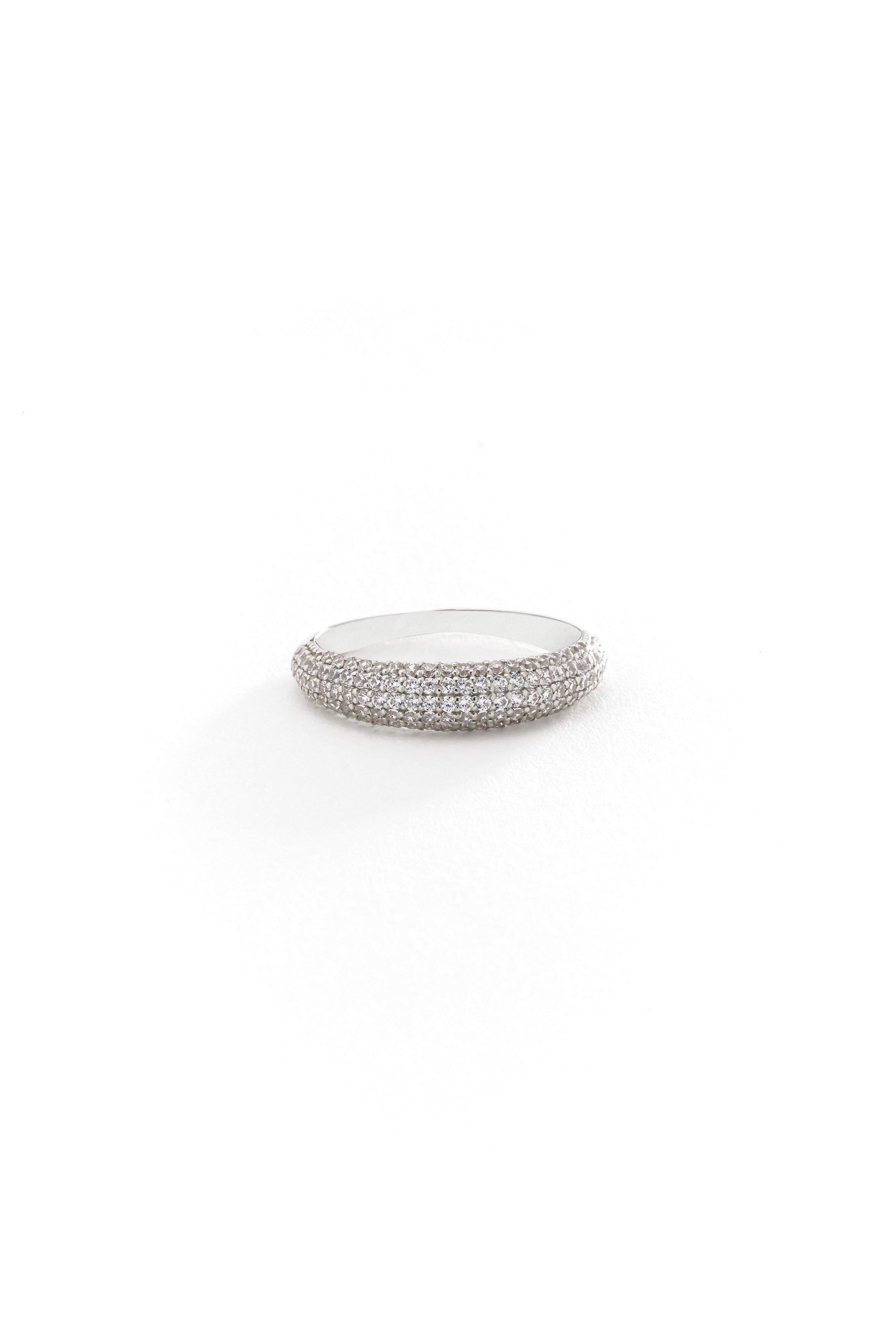 14k Gold Star Serenade Ring
